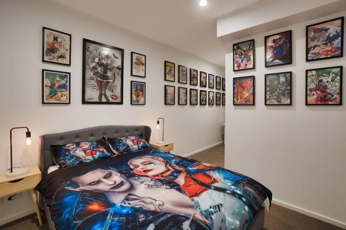 Apartamento Dc Vs Marvel Theme Ft Arcade Machine Pool Gym Sauna Bbq Adelaida Exterior foto